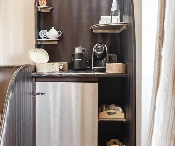 Boutique D'autore - Il Nido D'amore B&B 4*