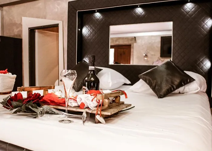 Boutique D'autore - Il Nido D'amore 4*