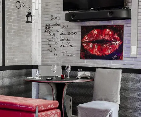 Boutique D'autore - Il Nido D'amore B&B 로마