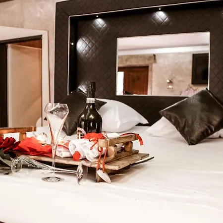 Boutique D'autore - Il Nido D'amore 4*